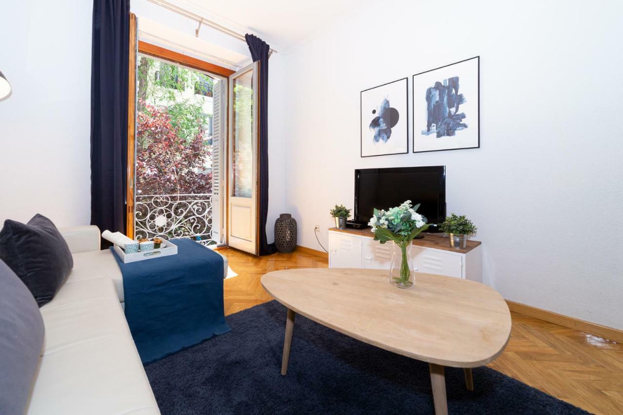 Apartamentos Plaza De Espana مدريد المظهر الخارجي الصورة