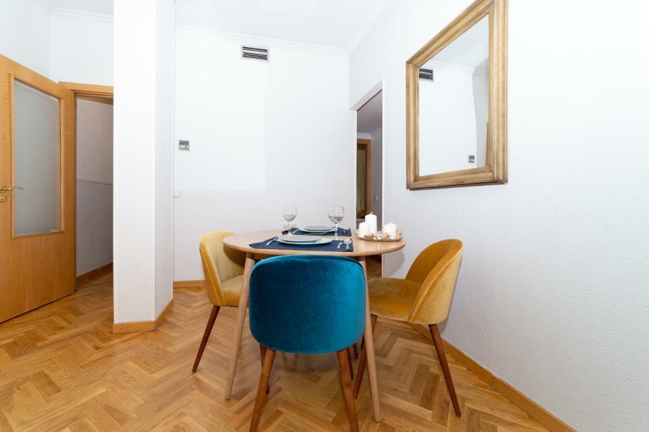 Apartamentos Plaza De Espana مدريد المظهر الخارجي الصورة