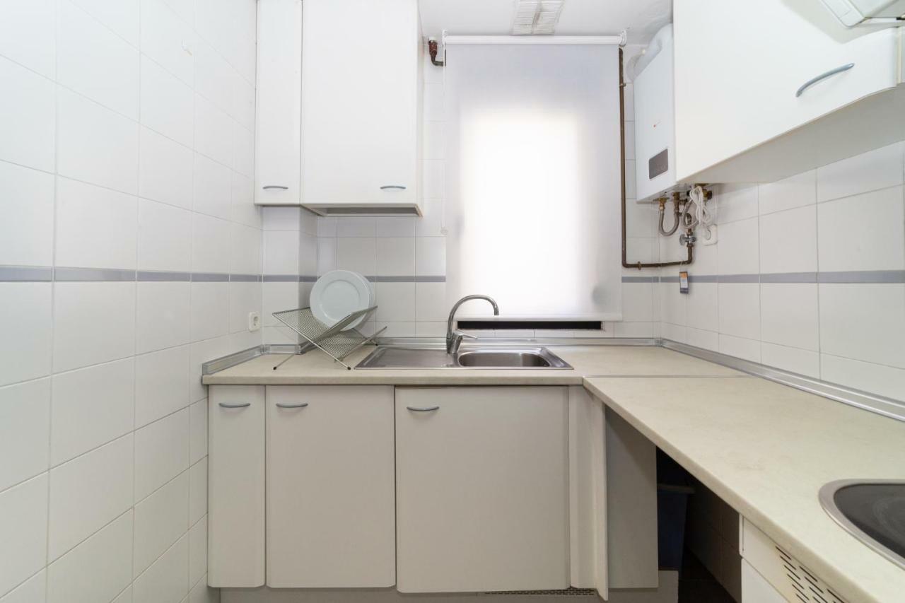Apartamentos Plaza De Espana مدريد المظهر الخارجي الصورة