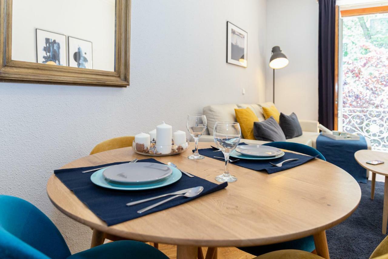 Apartamentos Plaza De Espana مدريد المظهر الخارجي الصورة